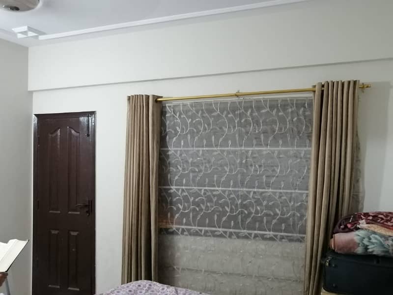 Apartment for rent 4 bedroom 2nd floor DHA phase 2 ext near KFC 5