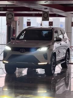 Toyota Fortuner Legender 2023