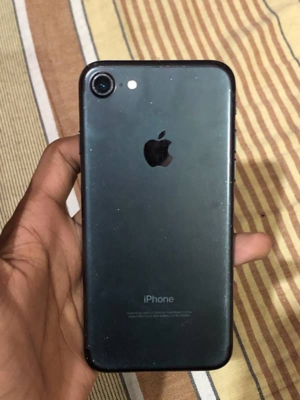 iPhone 7 PTA approved. 1