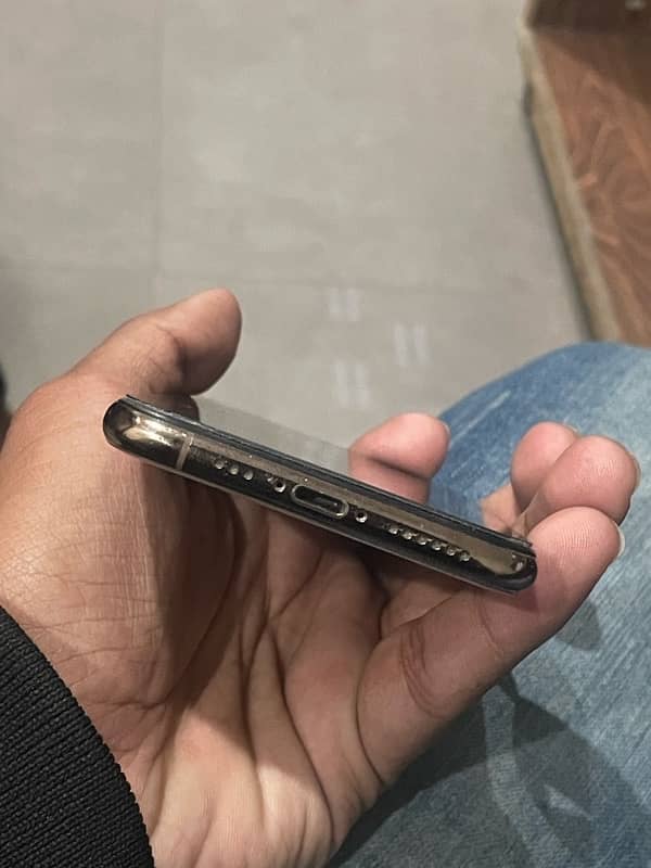 iPhone XS 256gb non pta factory unlock 2