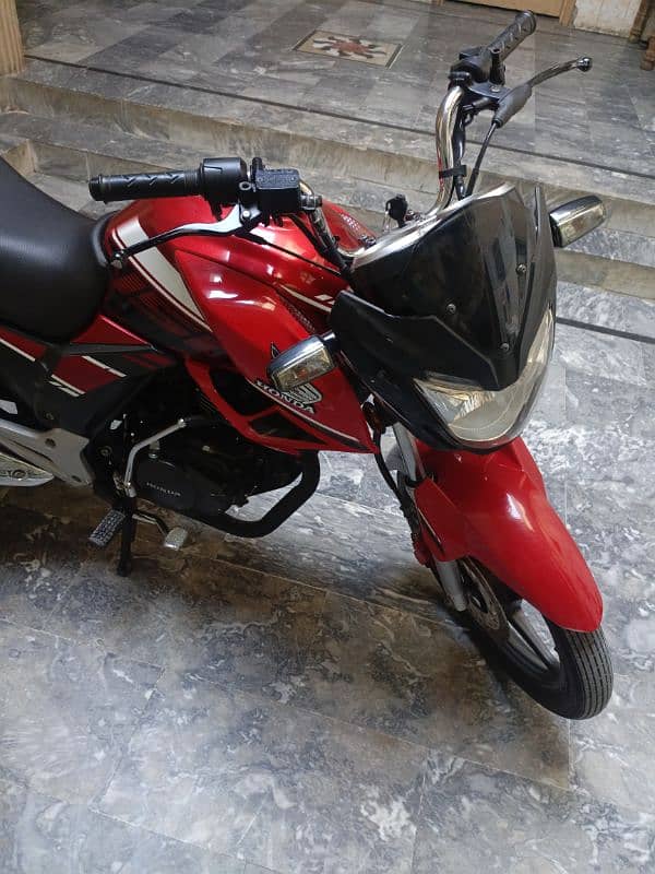 Honda CB 150F 2021-2022 4