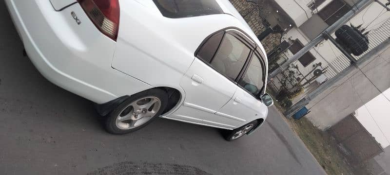 Honda Civic EXi 2004 5