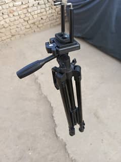 Tripod