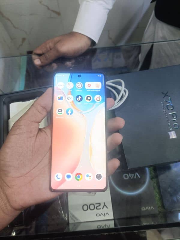 Vivo x70 Pro 03298295983watsapp 1