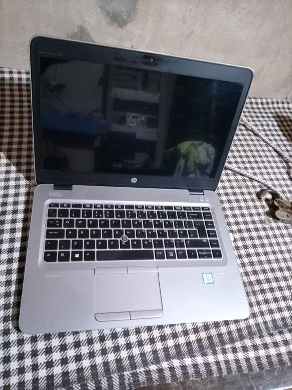 HP 840 G3 i7 6th Gen 4