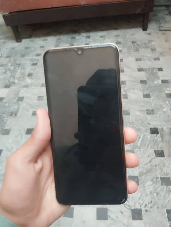 infinix note 12 urgent sale paison ki zaroorat ha koi fault ni 6/128 h 7