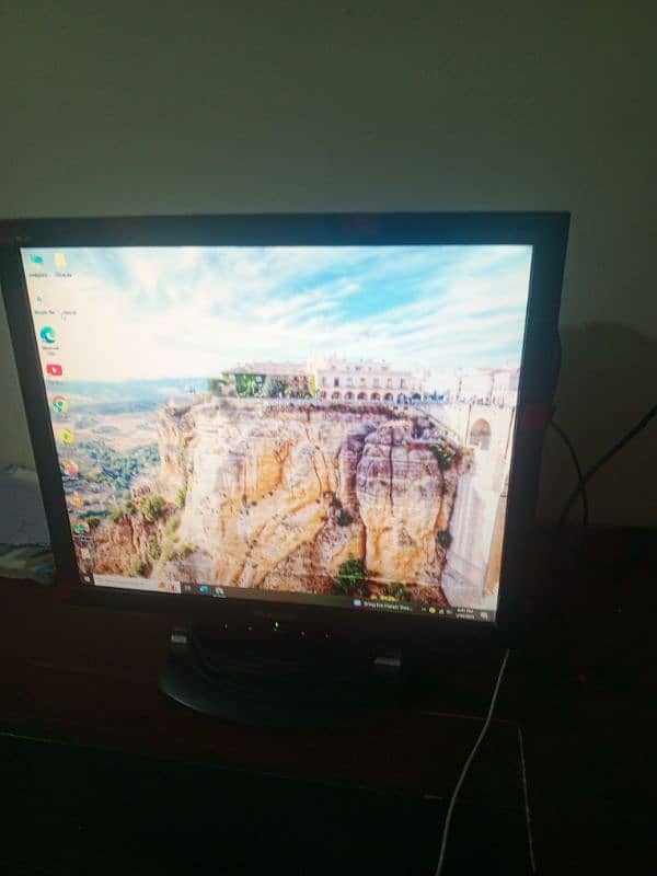 CPU and monitor for sale 2