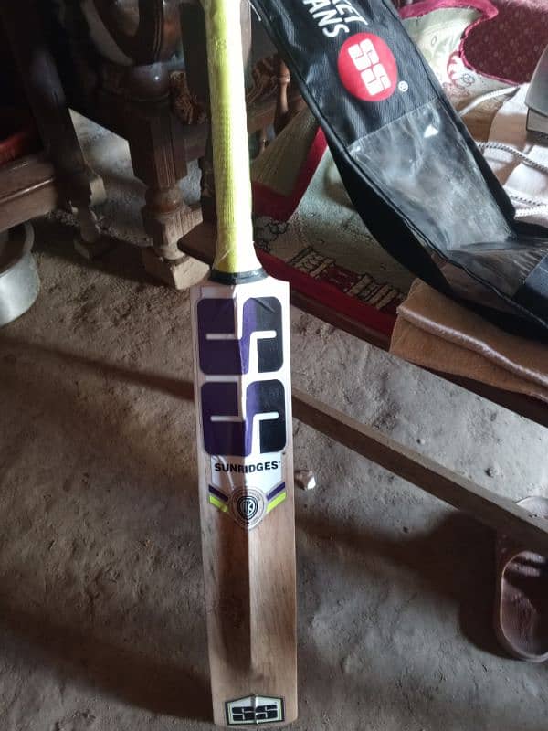 S. S NEW BAT WILLOW TREE BAT IMPORT FROM UAE 0