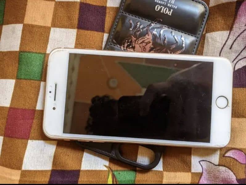 iPhone 8 plus PTA pro 4