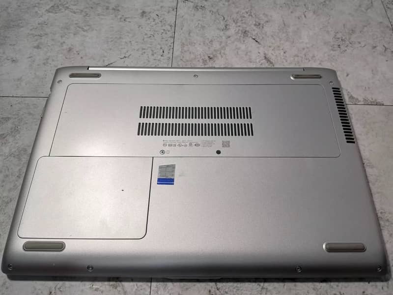 Hp Probook g5 8th Gen Quadcore Total Genuine 10/10 Slightly Used 1