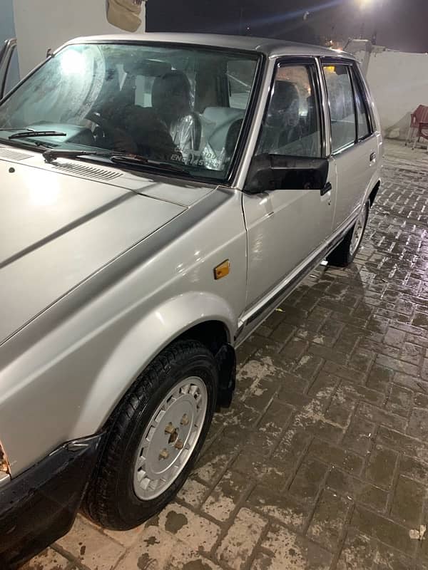 Daihatsu Charade 1986 2