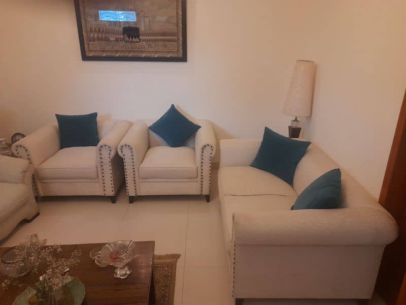 4 seater sofa set 0