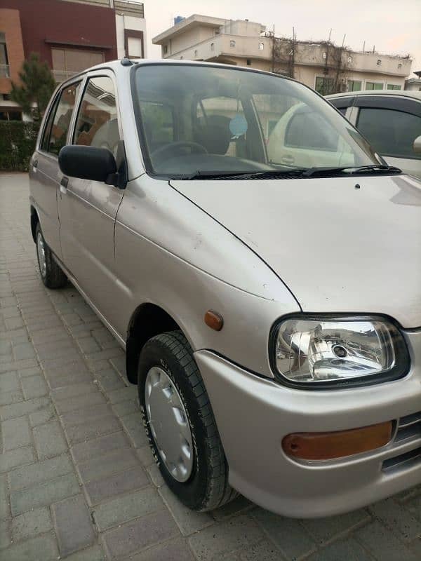 Daihatsu Cuore 2004 11