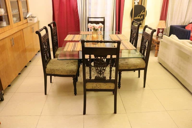 Chinnioti Dinning Table with 6 chairs 0