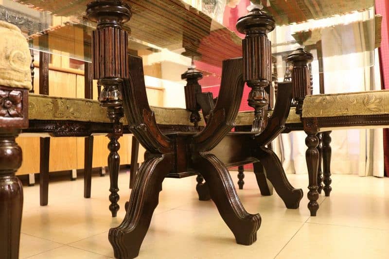 Chinnioti Dinning Table with 6 chairs 4