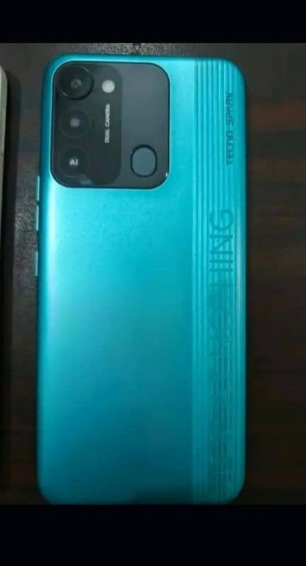 tecno 8C 4+2/128 0