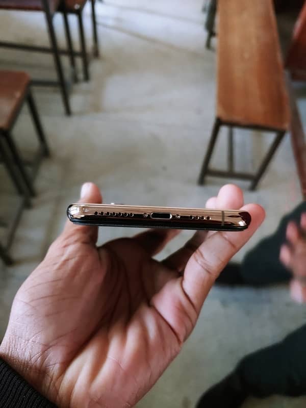 iPhone XS Max pta approved 256gb 03146396817 2