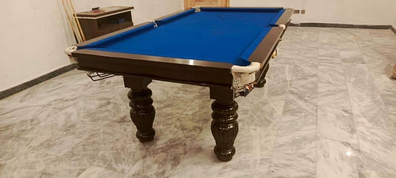 pool table Billiard game 8 balls snooker football Foosball soccer cue 3