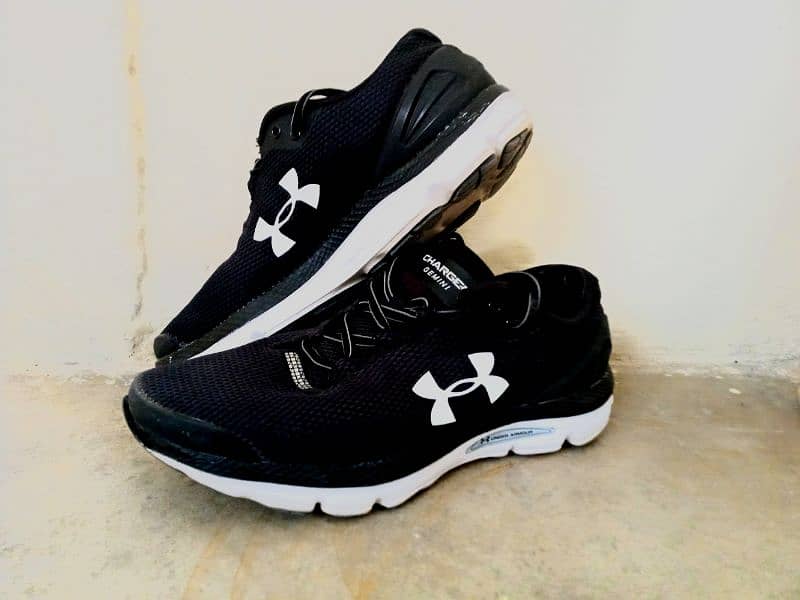 Under Armour Running Shoes 1