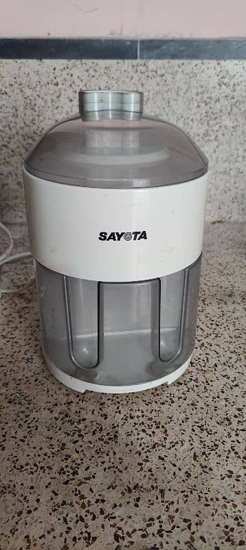 Sayota Juicer for Sale - High Quality, Efficient & Durable 2