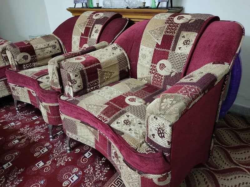 7 seater sofa with 3 wooden tables for sale 3