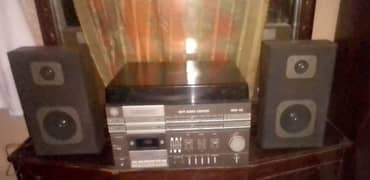 Nikko 3 in 1 Adiuo system Record player radio cassette player