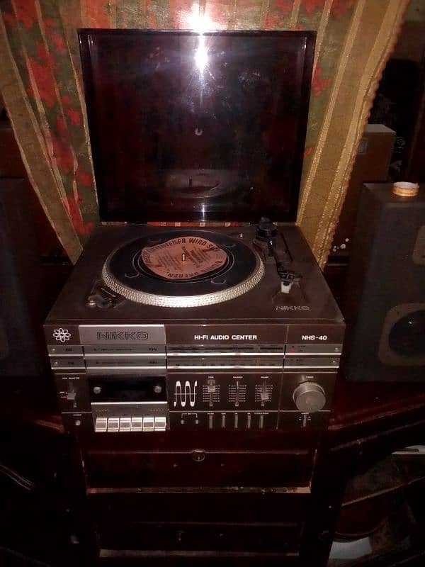 Nikko 3 in 1 Adiuo system Record player radio cassette player 3