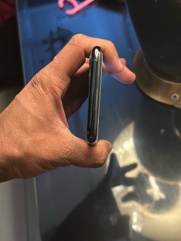 iphone 11 pro max 64gb 5