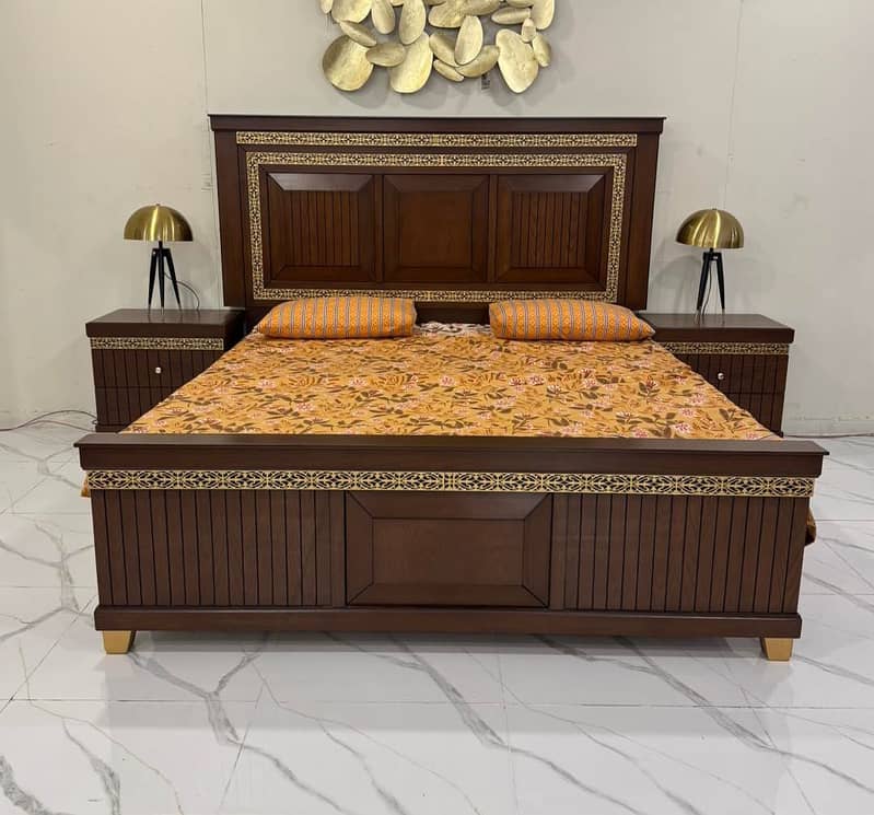 luxury bed set/side tables/bed dressing/Wardrobe/shesham wood bed set 0