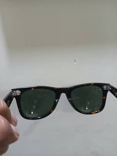 Ray. Ban Wayfarer