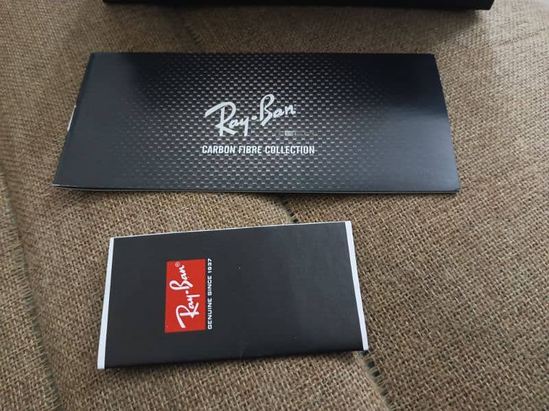 Ray. Ban Wayfarer 7