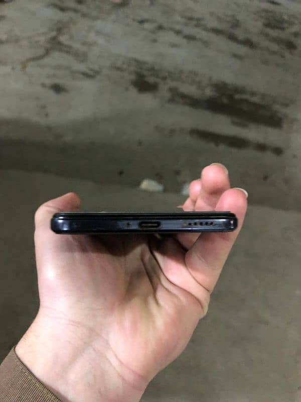 vivo v21 with box (pta proof) 8 128 2