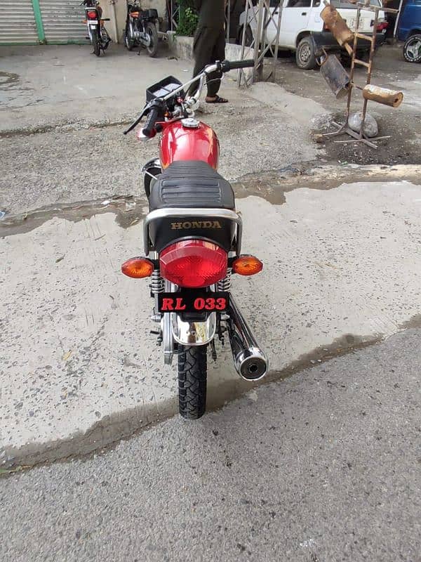 Honda CG 125 urgent for sale contact WhatsApp,,,0320-9799627 1