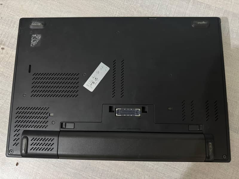 Lenovo Thinkpad T440p 3