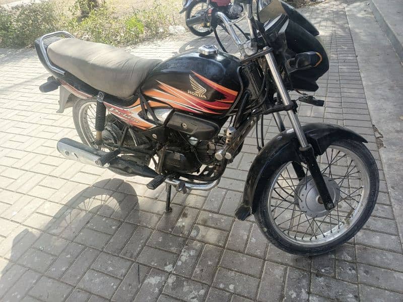 Honda 100 Pridor Sukkur Number 2017 2