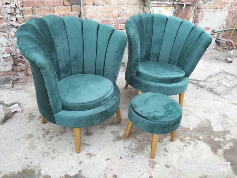 Saloon chairs | Beauty parlor chairs | shampoo unit | pedicure |Chair 15