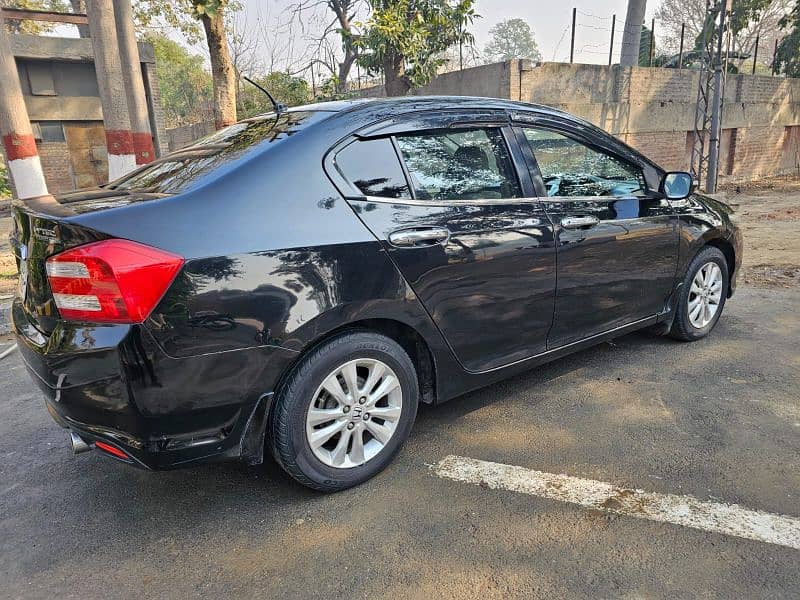 Honda City Aspire 1.3 automatic 2015 4