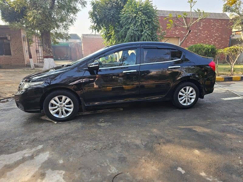 Honda City Aspire 1.3 automatic 2015 19