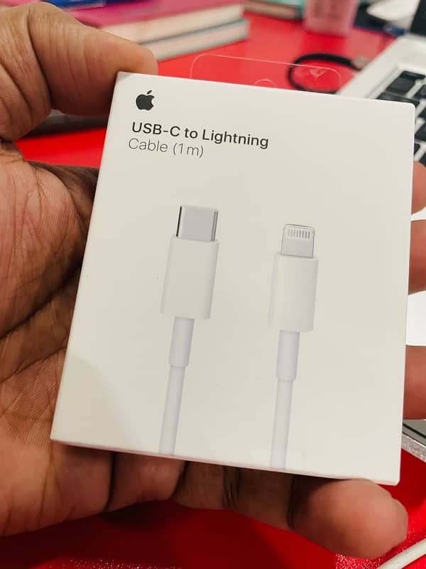 iPhone Original Cable type C to Lighting 0