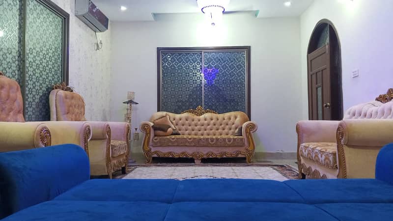 SECTOR 11/B BEAUTIFUL FIRST FLOOR 05 ROOMS NORTH KARACHI 1