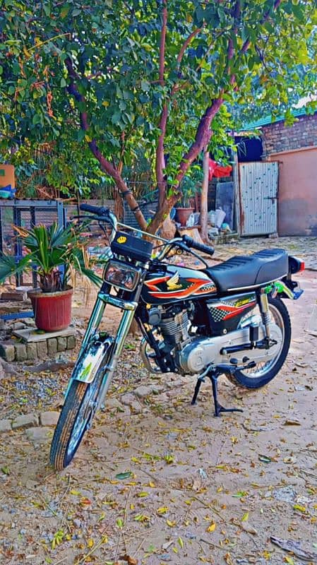 Honda 125 CG 2015 model for urgent sale 0