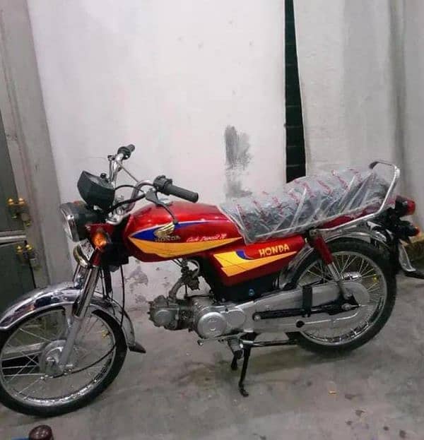 Honda CD 70 urgent for sale WhatsApp number,, 03288088260 0