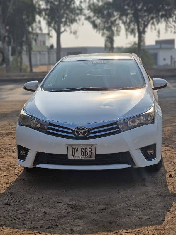 Toyota Corolla Altis 2015 1