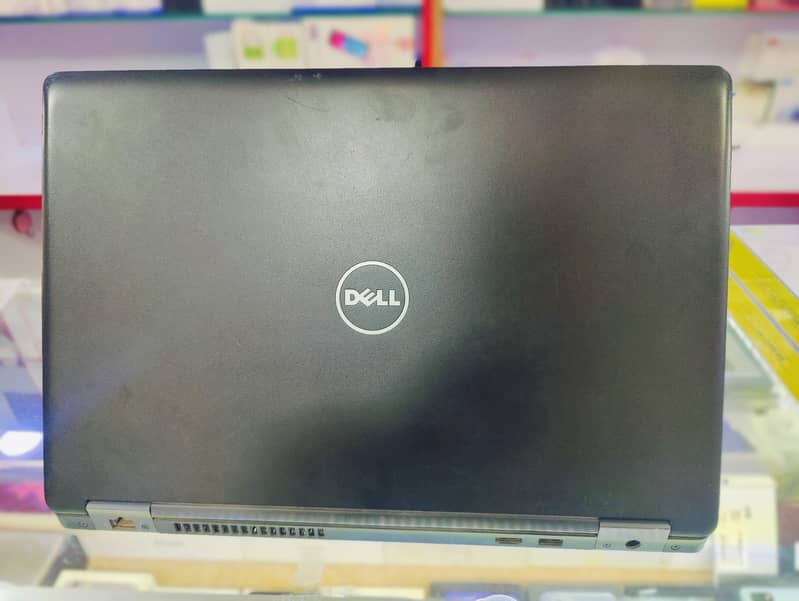 Dell Laptop | Latitude 5580 Core i5 7th Gen 8/256 Touch 3