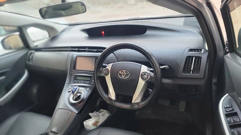 Toyota Prius 2010 4