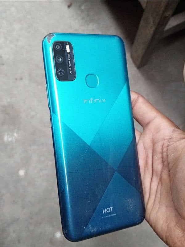 INFINIX HOT 9 PLAY  4/64 1