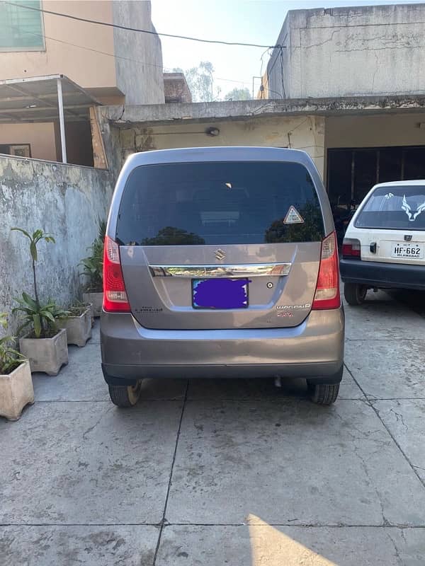 Suzuki Wagon R 2018 3