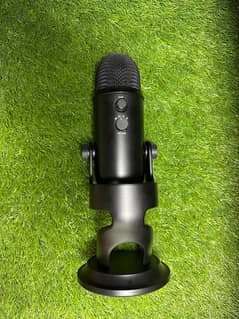 Blue Yeti Mic Original UK