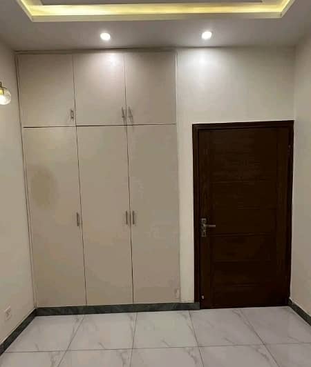 House Sized 10 Marla Is Available For sale In Johar Town 16