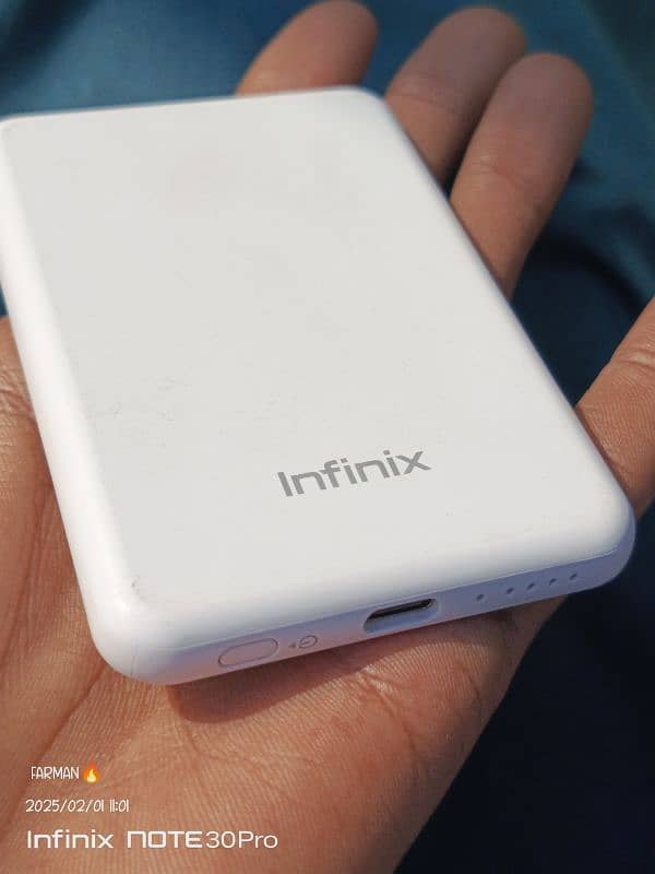 wireless charger  infinix note 40 Pro original charger 1